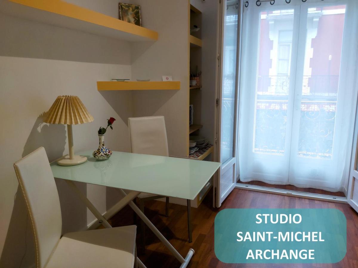 Studios Archange St Michel Lourdes Buitenkant foto